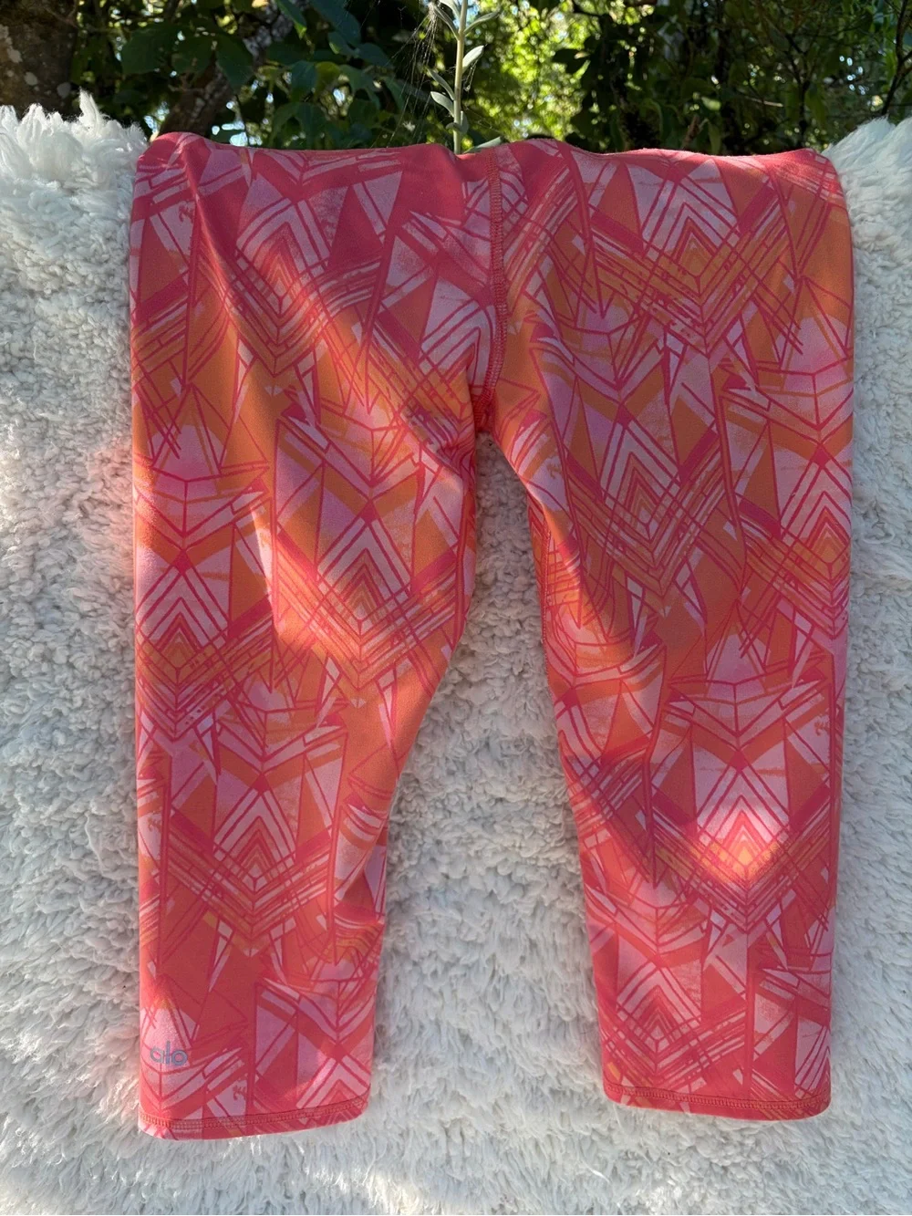 ALO Yoga Pink & Coral Geometric Active Skirt